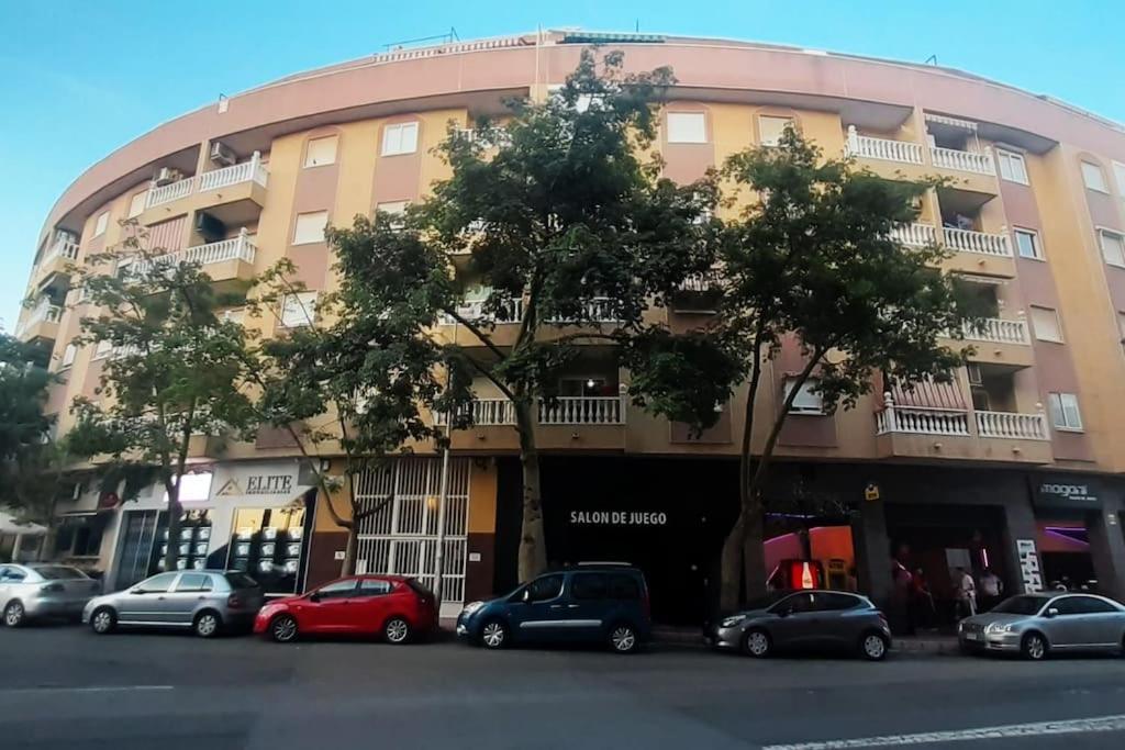 Appartamento Adventure Harbour Torrevieja Esterno foto