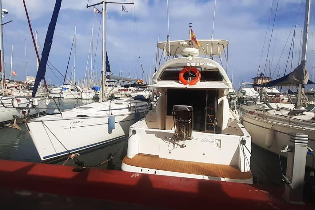 Appartamento Adventure Harbour Torrevieja Esterno foto