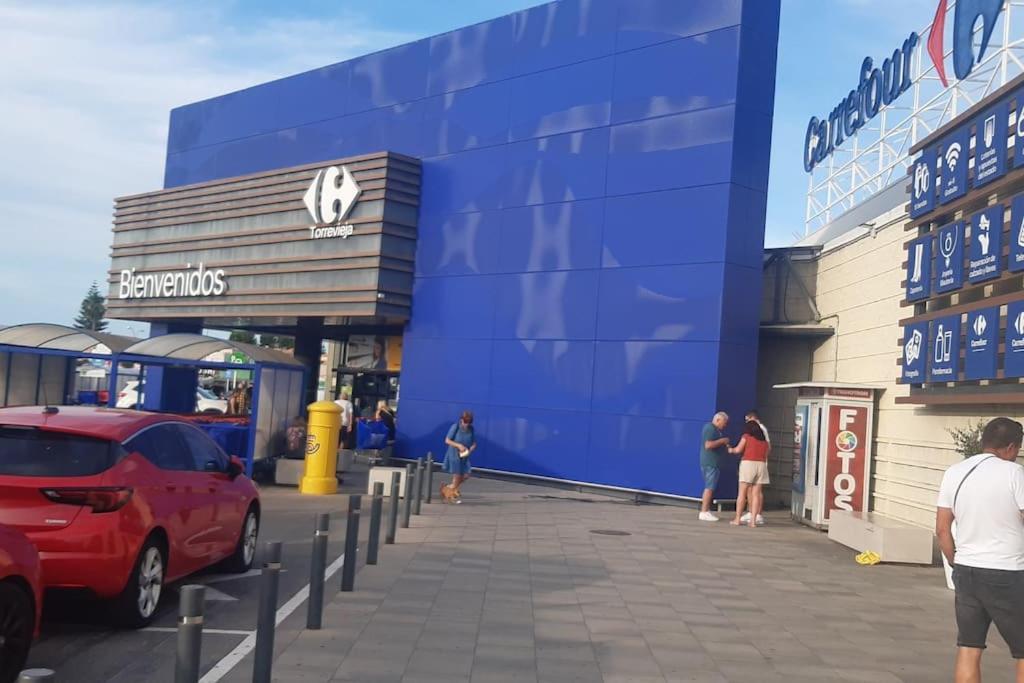 Appartamento Adventure Harbour Torrevieja Esterno foto